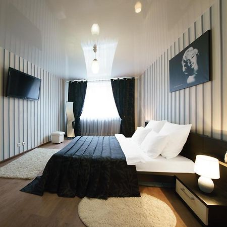 Paulmarie Apartments On Pushkina Бобруйск Екстериор снимка