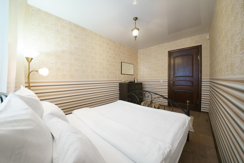 Paulmarie Apartments On Pushkina Бобруйск Екстериор снимка