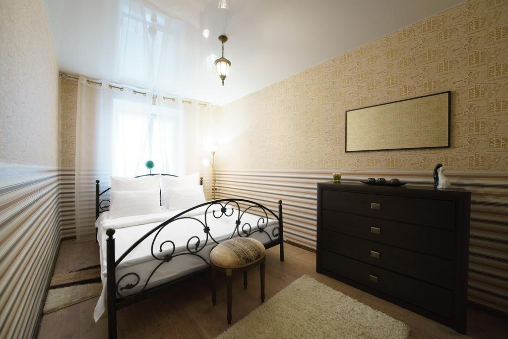 Paulmarie Apartments On Pushkina Бобруйск Екстериор снимка