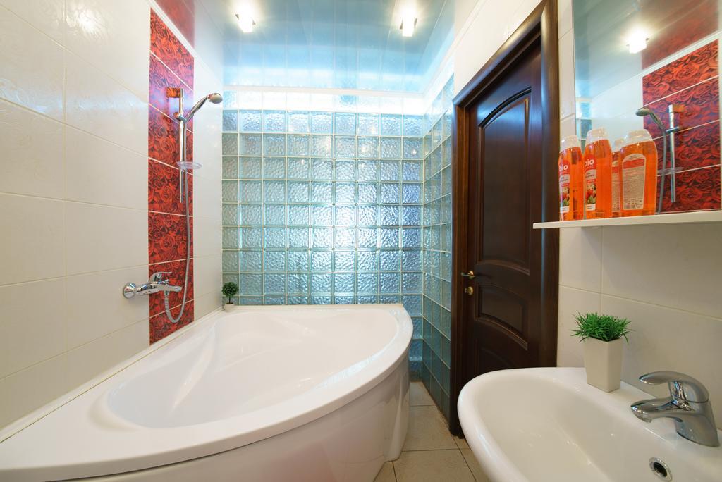 Paulmarie Apartments On Pushkina Бобруйск Екстериор снимка